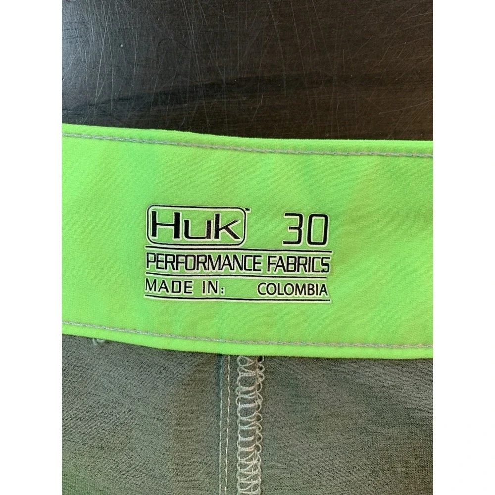 HUK Performance Fishing Board Shorts Swim Trunks Gray Neon Green Mens Sz 30 Lace